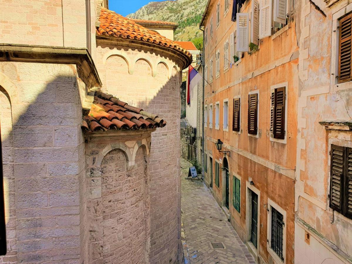 St.Tripun Apartment Kotor Exterior foto