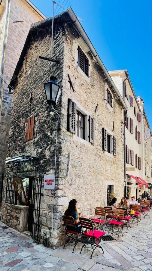 St.Tripun Apartment Kotor Exterior foto